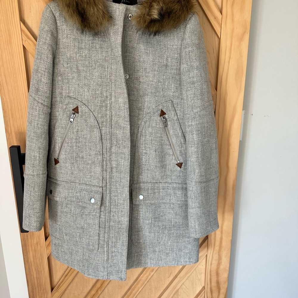 Gray Women's Coat with Faux Fur Collar